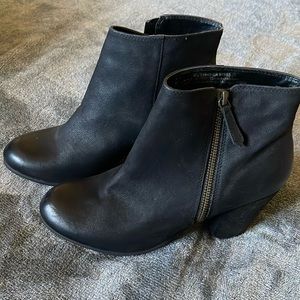 BP ankle booties, barely worn. Size 9.5, black. Side zip